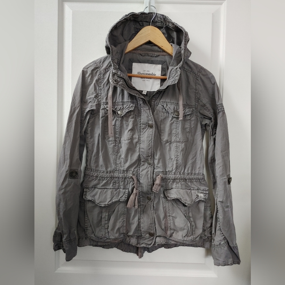 Abercrombie & Fitch Army Green Distressed Utility Jacket ~ Size S